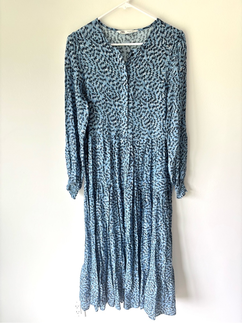 Zara The Angel Dress Blue Abstract Tiered Midi Dress Long Sleeves Flowy Boho - Picture 3 of 11